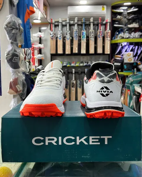 Nivia Cric-500 Cricket Shoes, photo 3