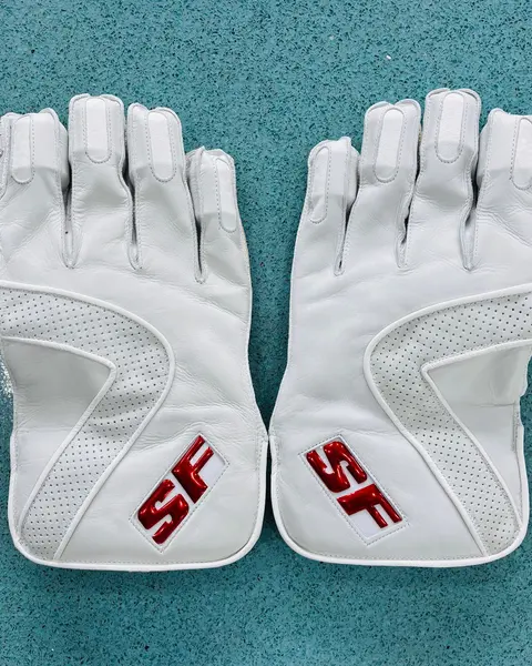 SF Limited Edition Wicket-Keeping Gloves