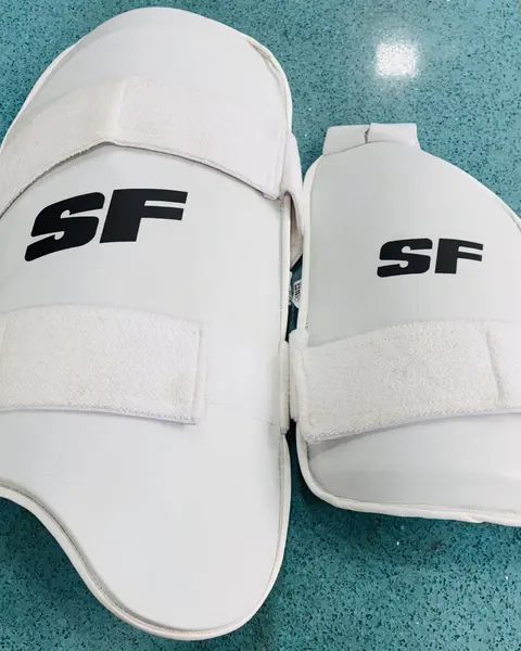SF RFY Leather Combo Thigh Pad