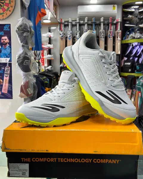 Skechers Cricket Turf Shoes